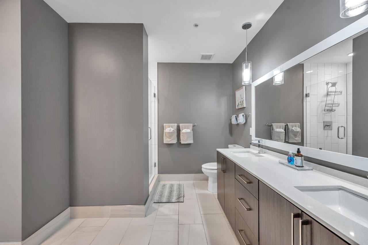 Luxury 1 Bedroom With Den Downtown Tampa Apt - City Views, Rooftop Pool, Workspace Exteriör bild