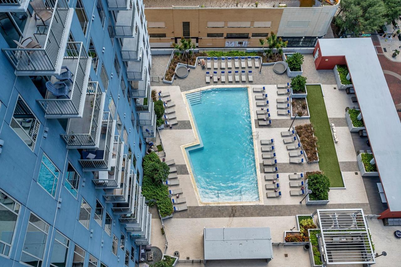 Luxury 1 Bedroom With Den Downtown Tampa Apt - City Views, Rooftop Pool, Workspace Exteriör bild