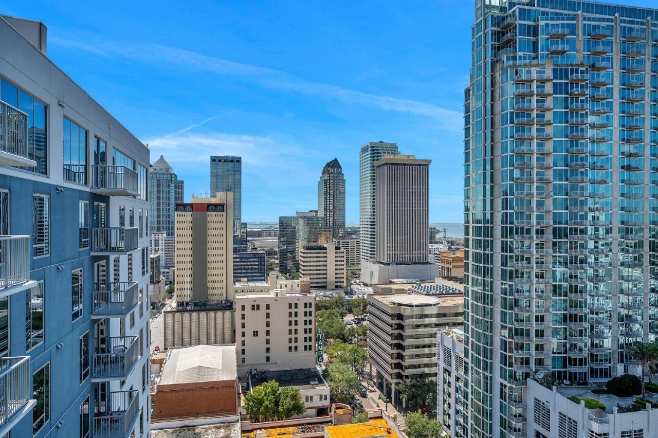 Luxury 1 Bedroom With Den Downtown Tampa Apt - City Views, Rooftop Pool, Workspace Exteriör bild