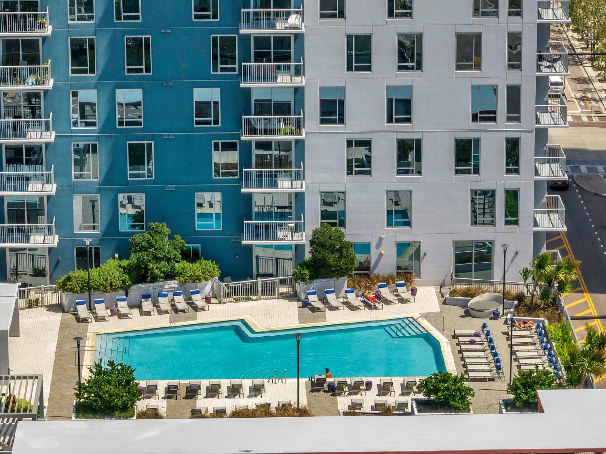 Luxury 1 Bedroom With Den Downtown Tampa Apt - City Views, Rooftop Pool, Workspace Exteriör bild
