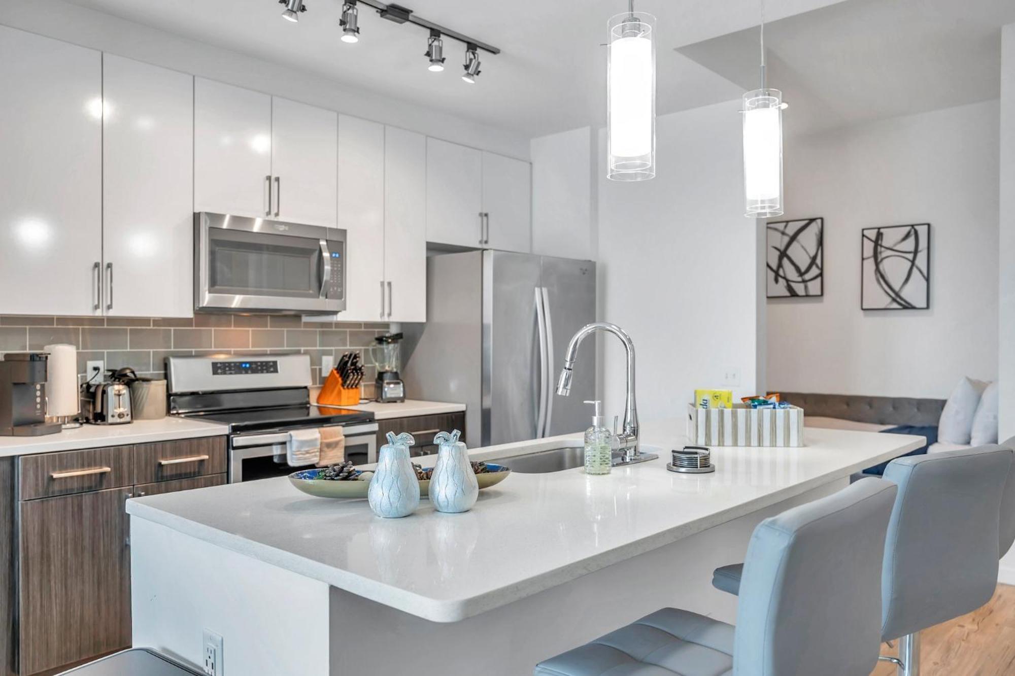 Luxury 1 Bedroom With Den Downtown Tampa Apt - City Views, Rooftop Pool, Workspace Exteriör bild